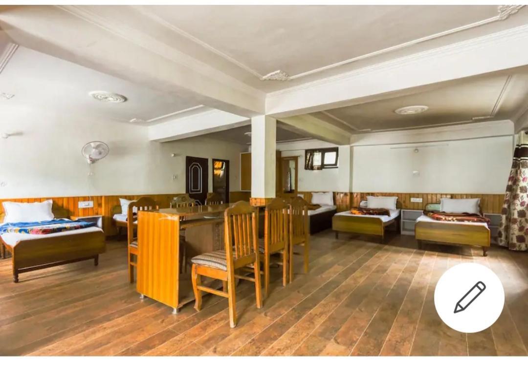 Tirthan Crest Homestay Banjar Экстерьер фото